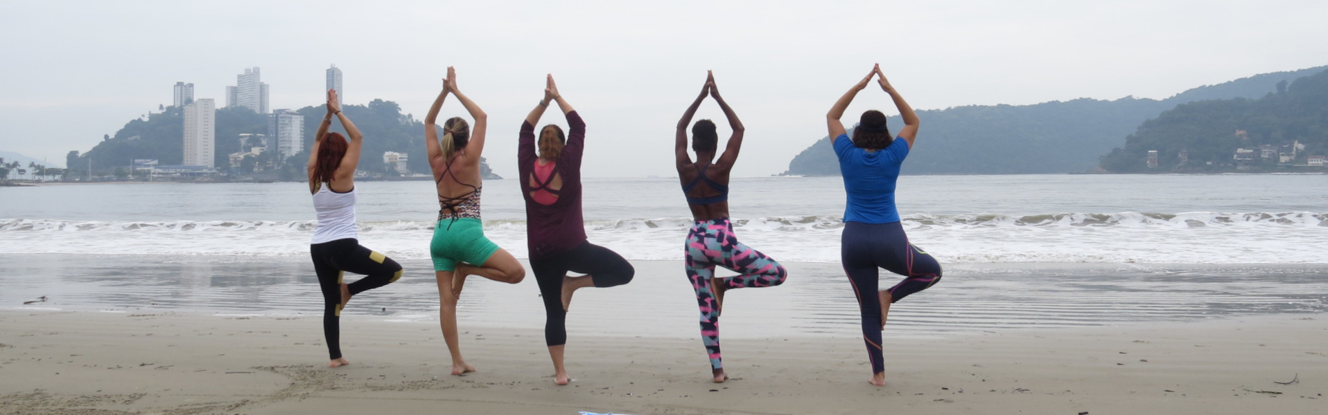 Yoga na Praia